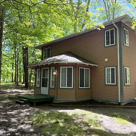 Weekly Cottage Rental - 5 Min To Private Beach!